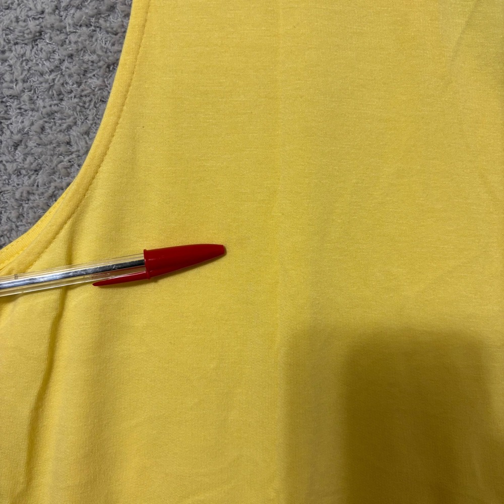 Casual Yellow Romper XXL Lightweight Lounge Summer Outfit V-Neck NWT - Picture 14 of 15